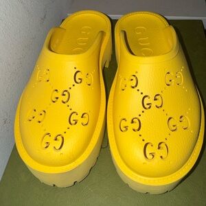Gucci Yellow Sandals